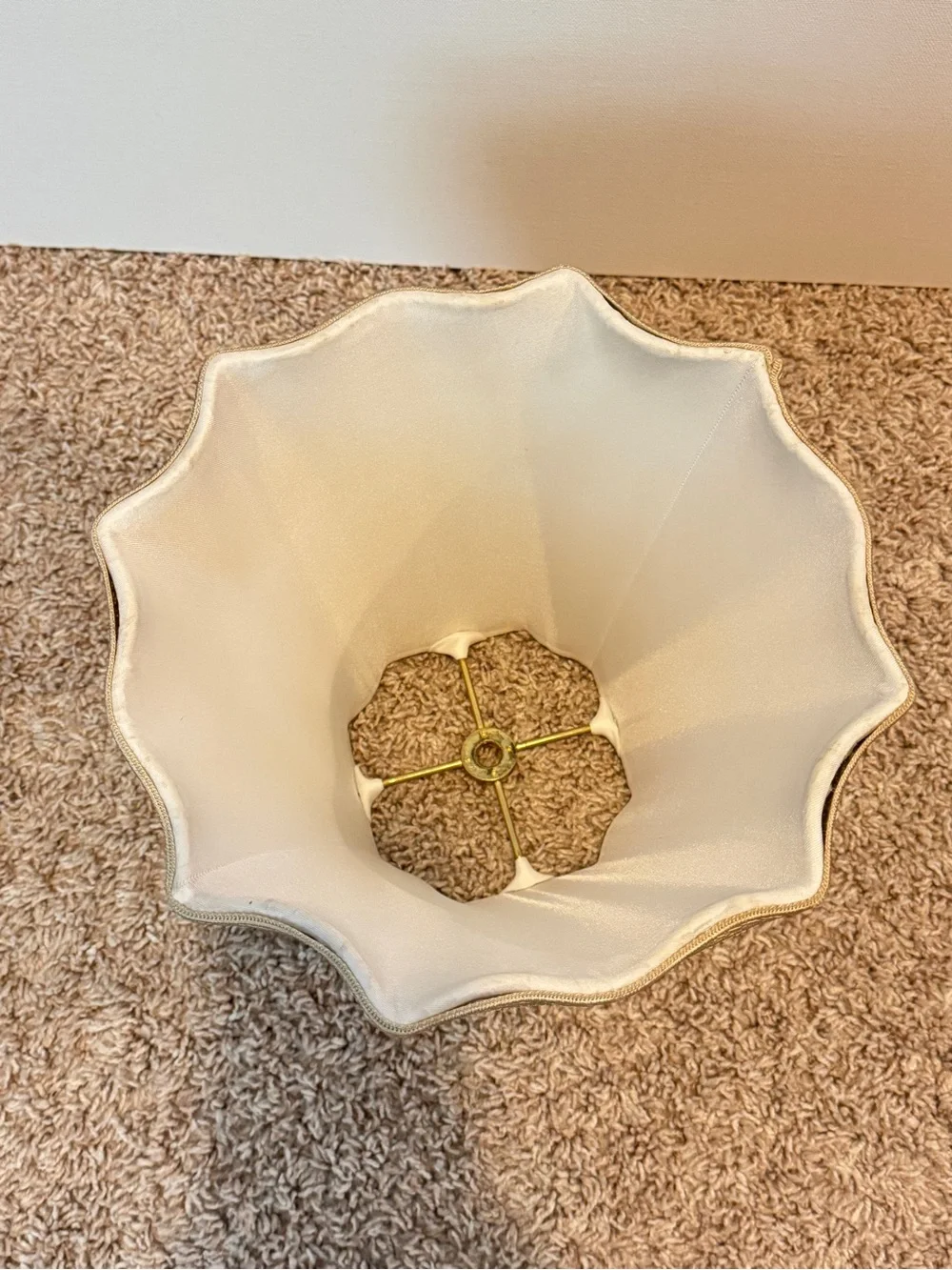 Vintage Beige Pleated Scalloped Lamp shade